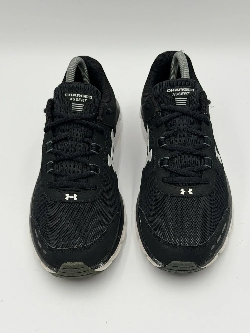 Under Armour Charged Assert 9 Women’s Sz 9 Running Sneakers Black Athletic Shoes